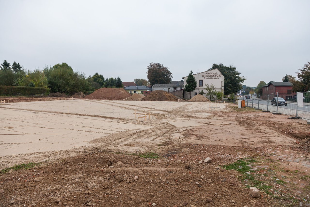 Bild 102 - B-Juniorinnen SV Henstedt Ulzburg - SV Wahlstedt : Ergebnis: 11:0